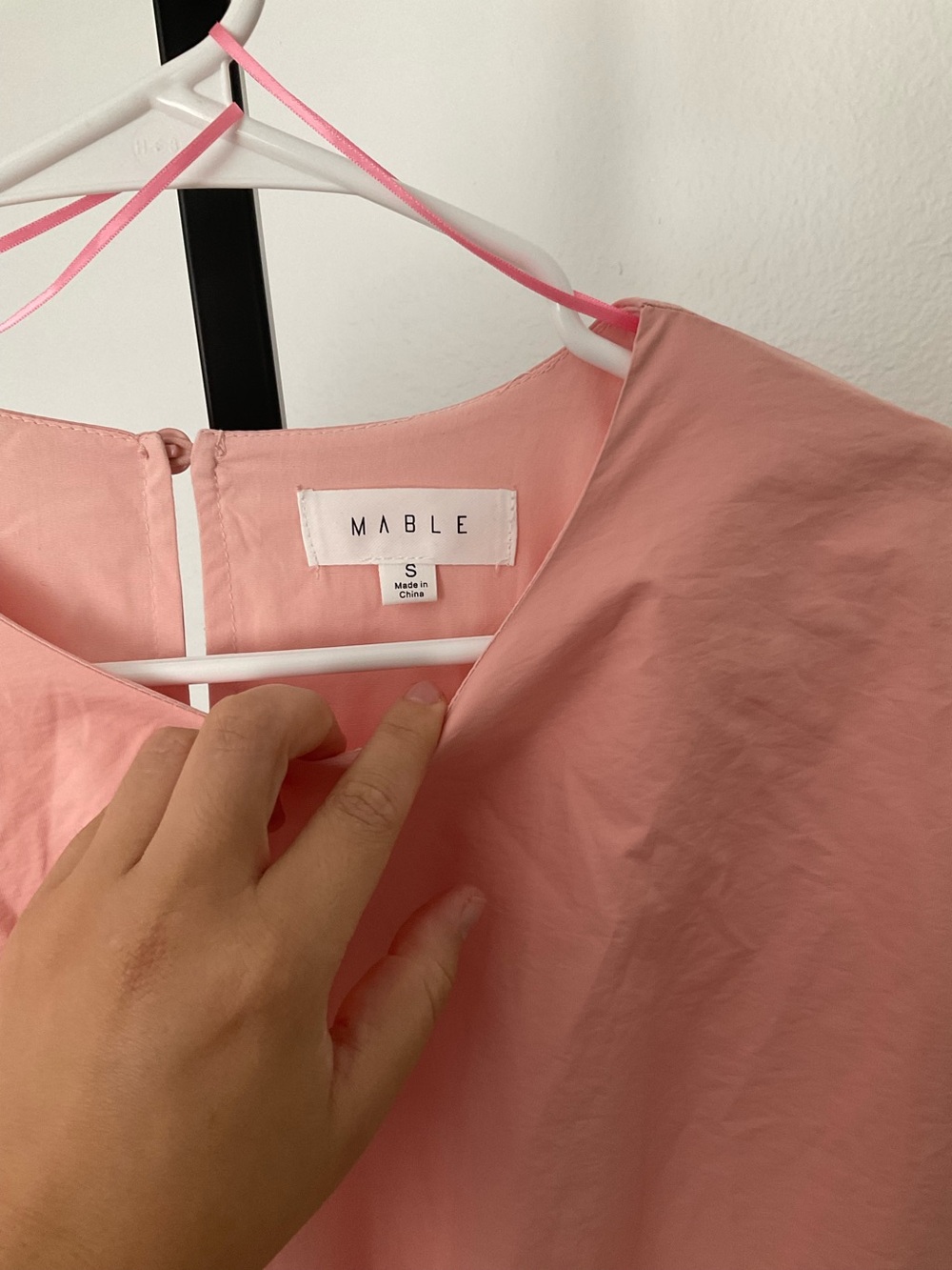 Mable Crop Top In Pink - Picture 3 of 6